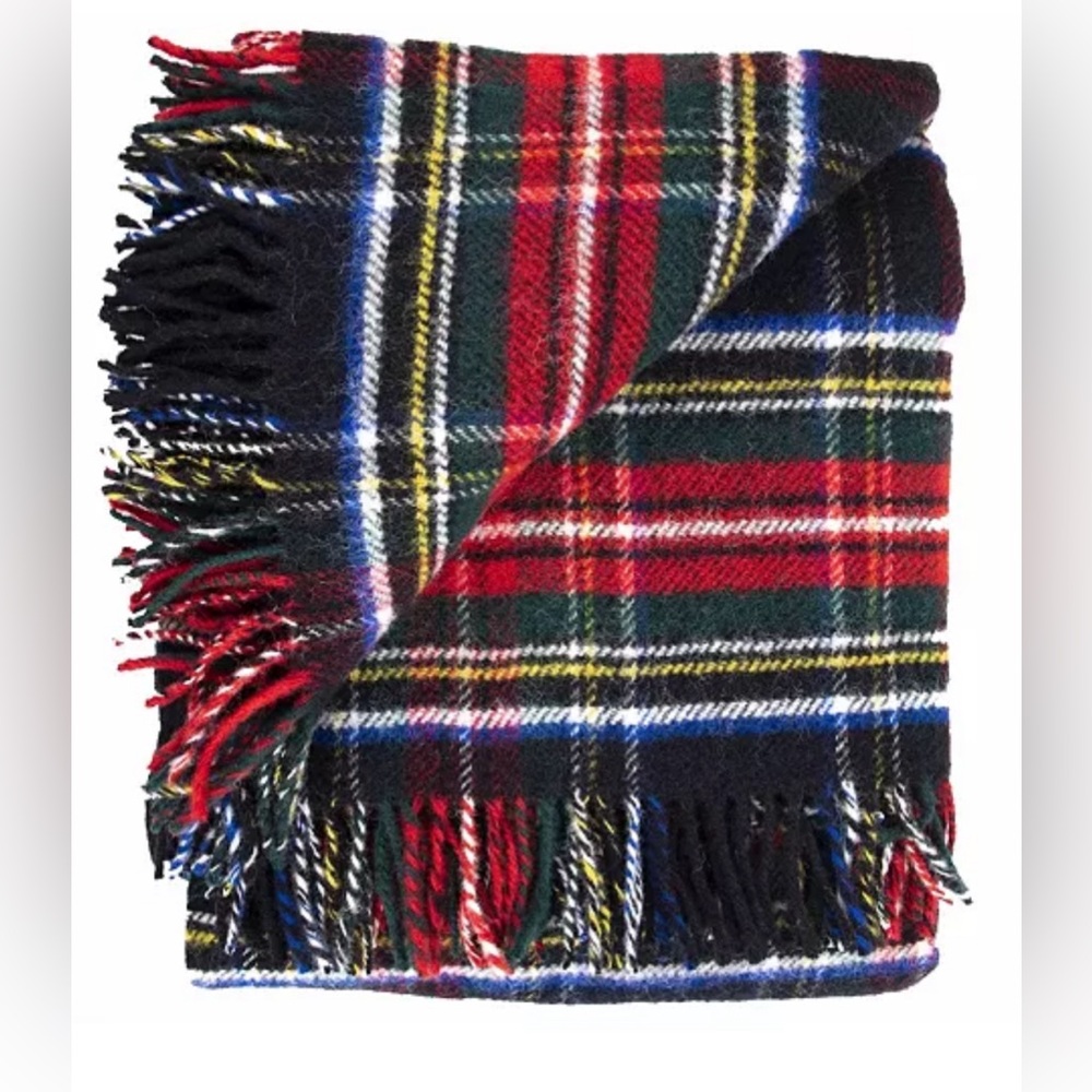 Prince of Scots
Tartan Tweed Fluffy Throw - Picture 4 of 5